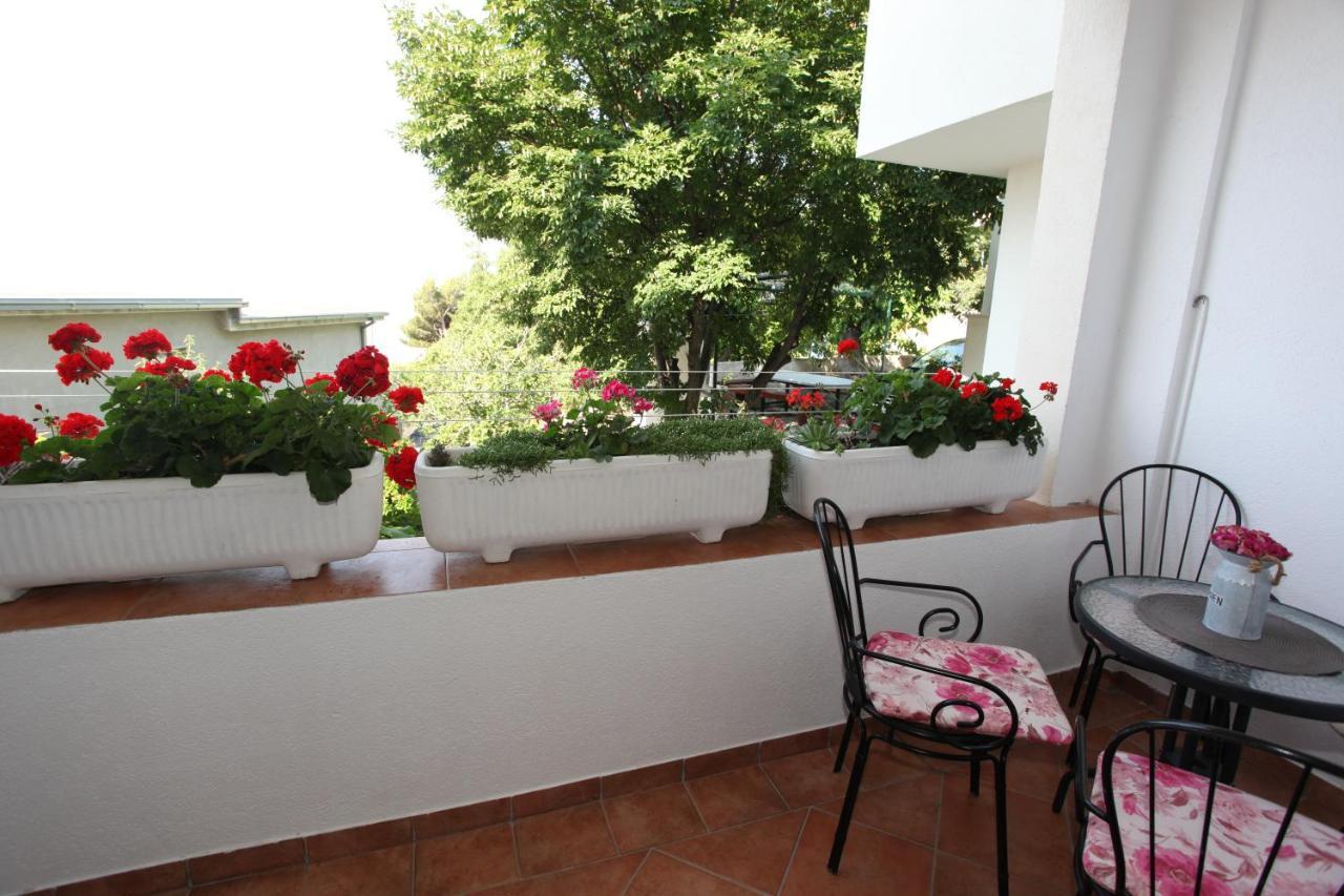 Rustica Apartment