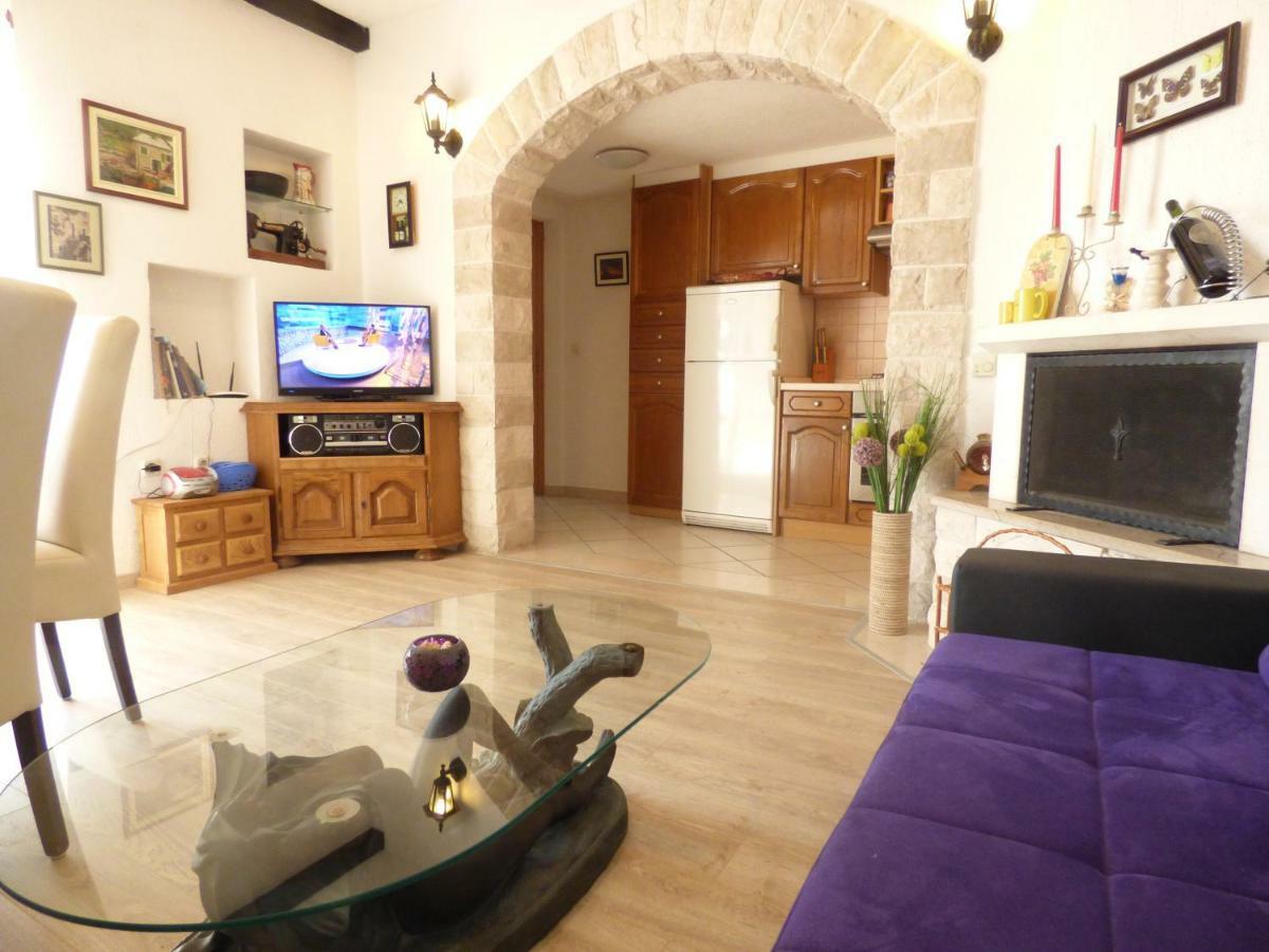 Apartment Rustica